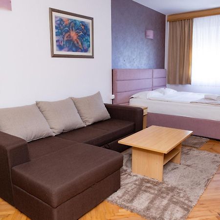 Motel New Sanatron Bosanski Novi Екстериор снимка