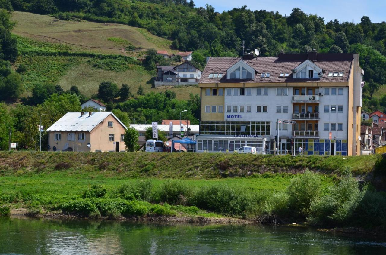 Motel New Sanatron Bosanski Novi Екстериор снимка