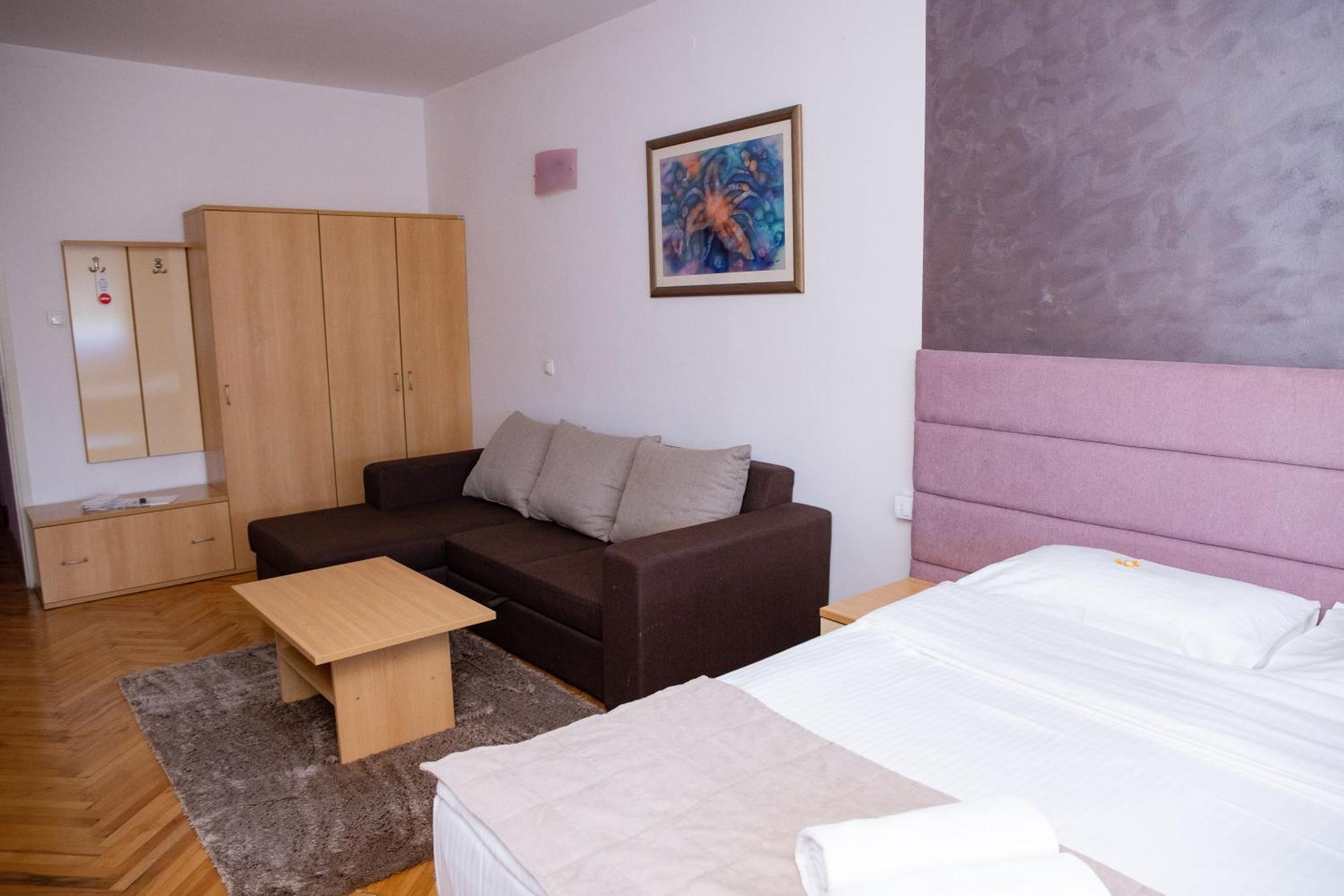 Motel New Sanatron Bosanski Novi Екстериор снимка
