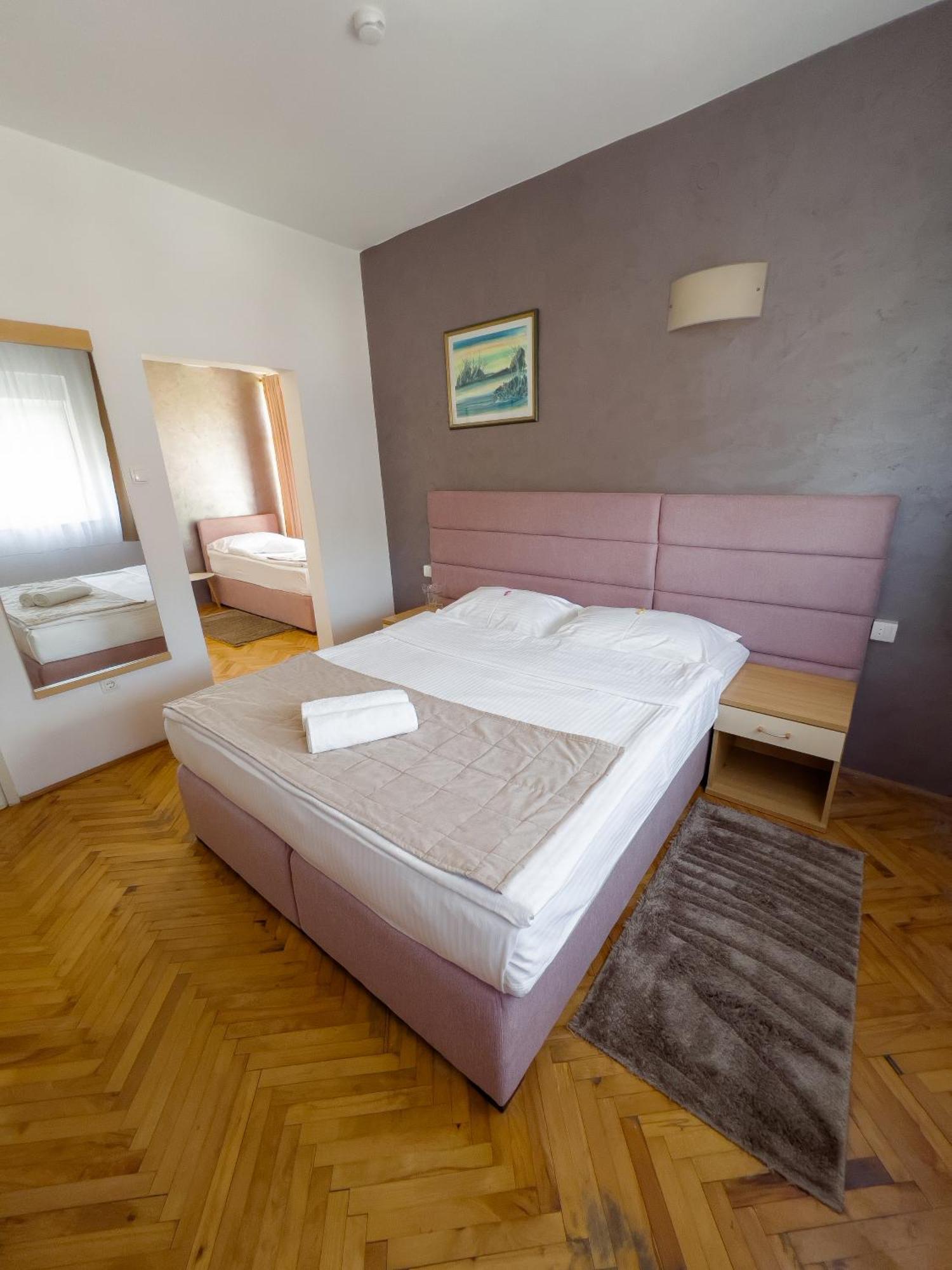 Motel New Sanatron Bosanski Novi Екстериор снимка