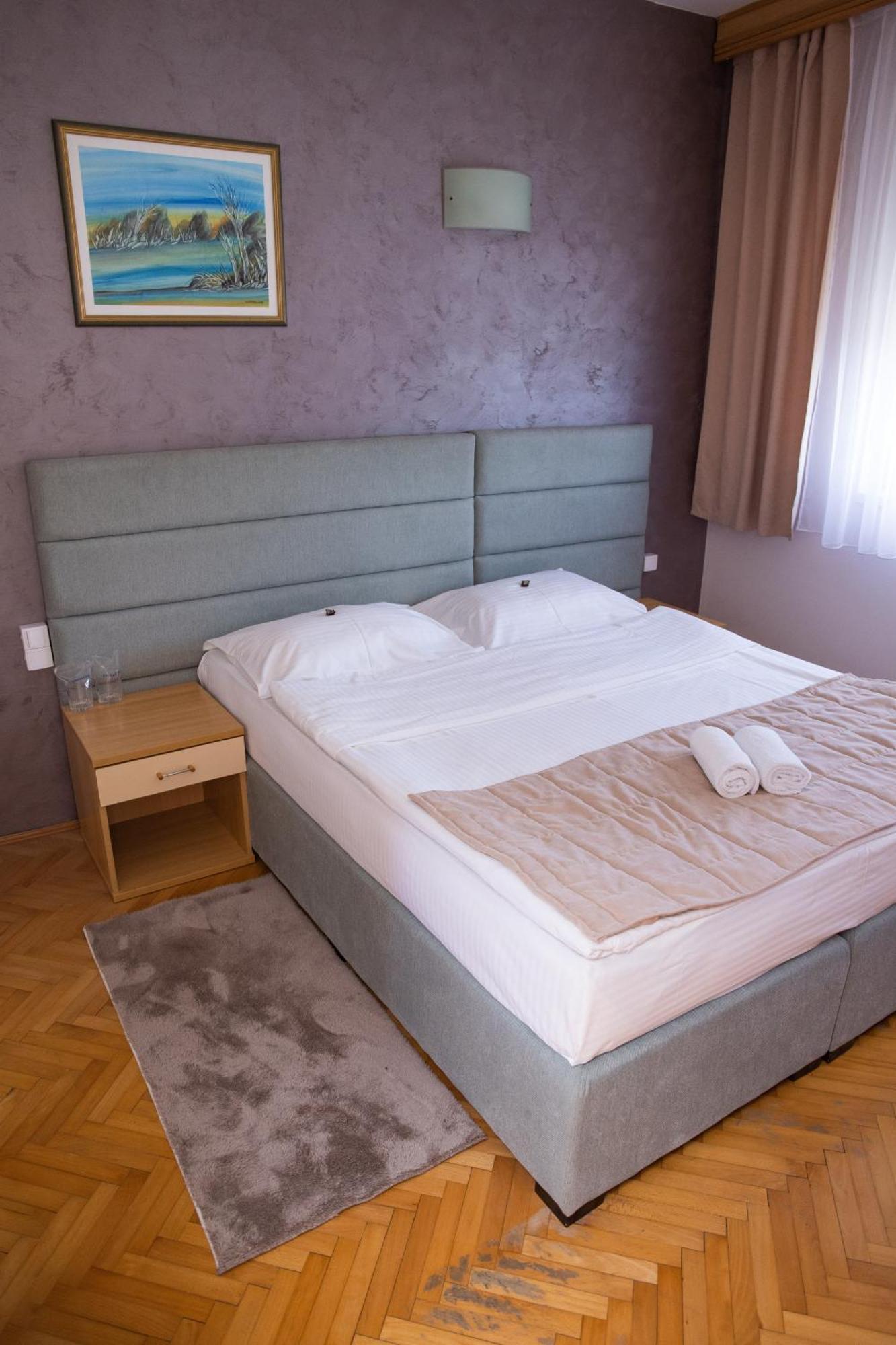 Motel New Sanatron Bosanski Novi Екстериор снимка