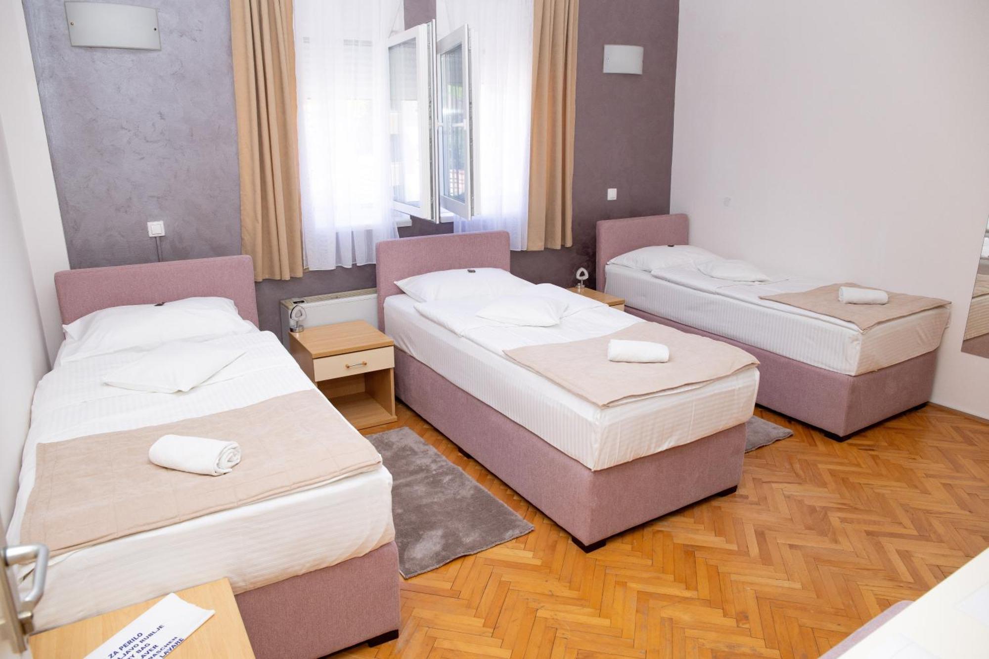 Motel New Sanatron Bosanski Novi Екстериор снимка