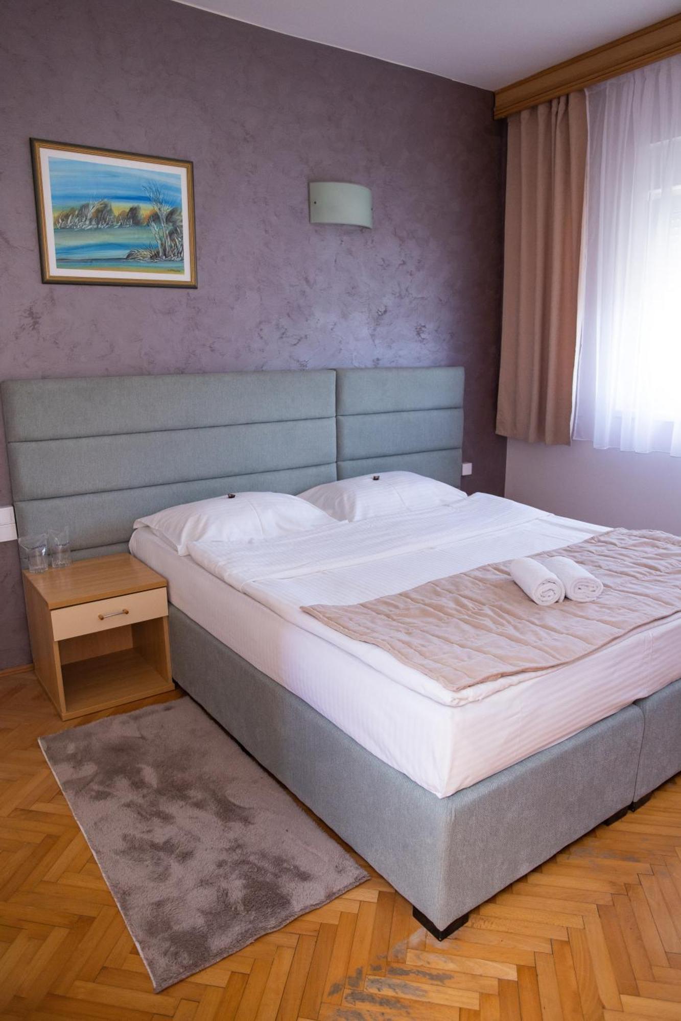 Motel New Sanatron Bosanski Novi Екстериор снимка
