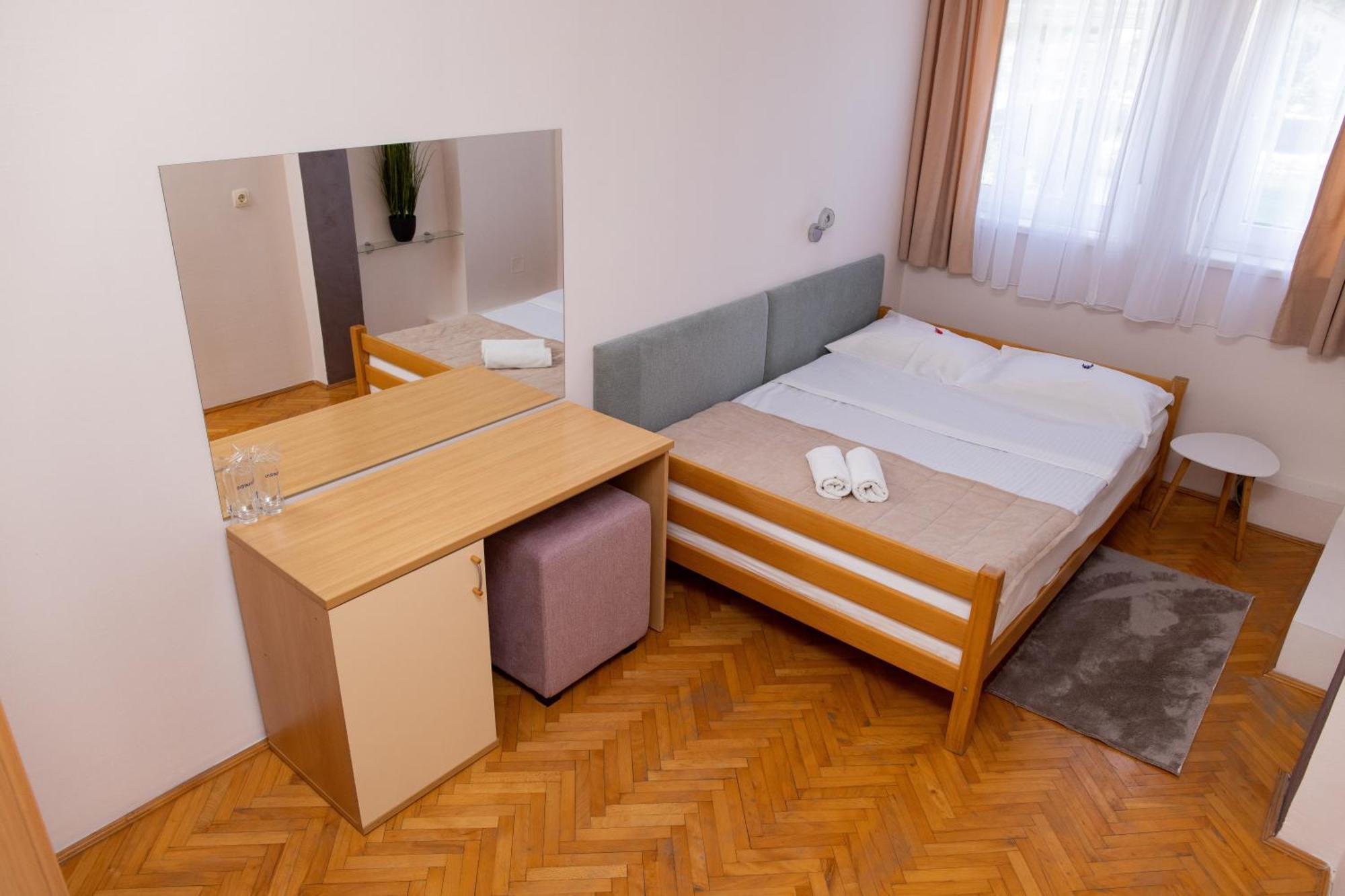 Motel New Sanatron Bosanski Novi Екстериор снимка