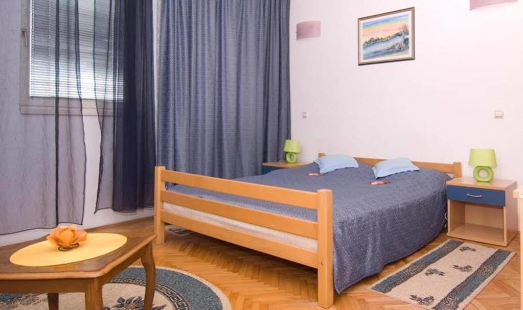 Motel New Sanatron Bosanski Novi Екстериор снимка